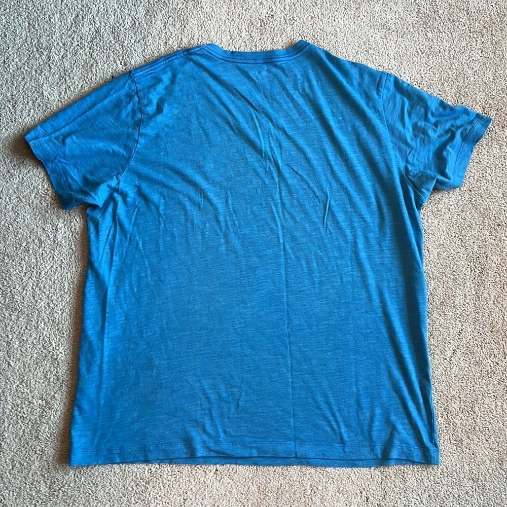 Levi’s mens tee  - Picture 4 of 4